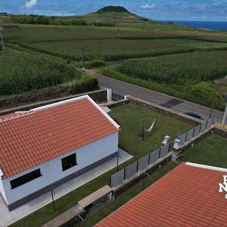 Photography House By Pontanegraazores Altares Luaran gambar
