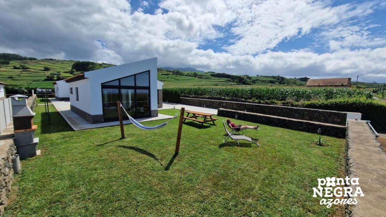 Photography House By Pontanegraazores Altares Luaran gambar